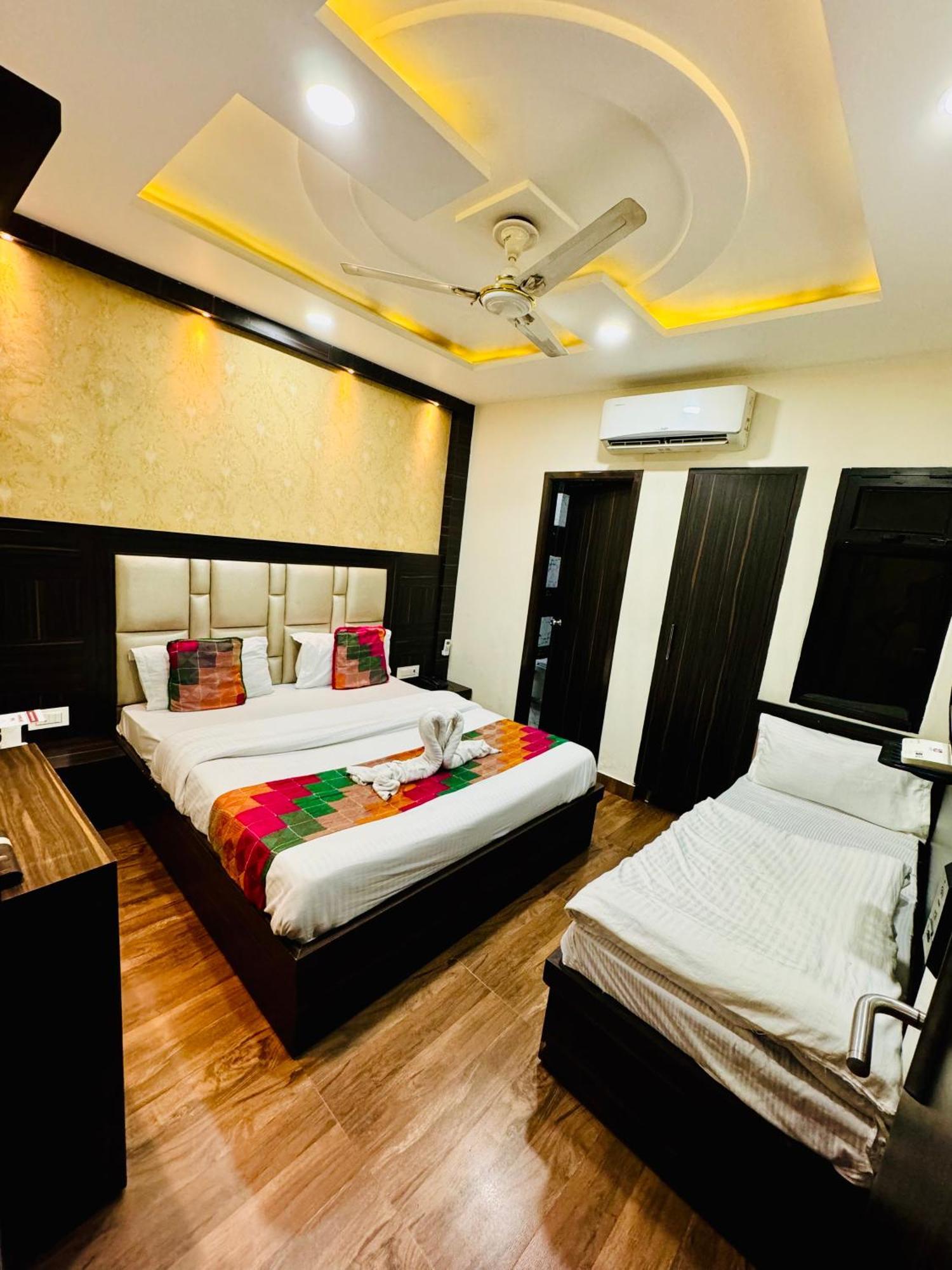 Hotel Kabir Residency Amritsar Exterior photo